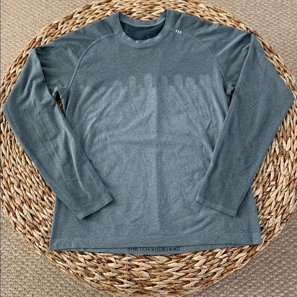Lululemon Skyline Metal Vent Tech Shirt